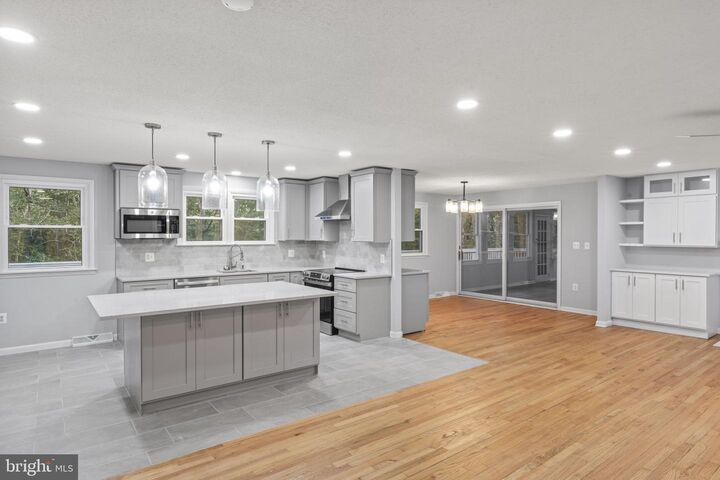 Property Photo: 270 Olde Concord Road VA 22554