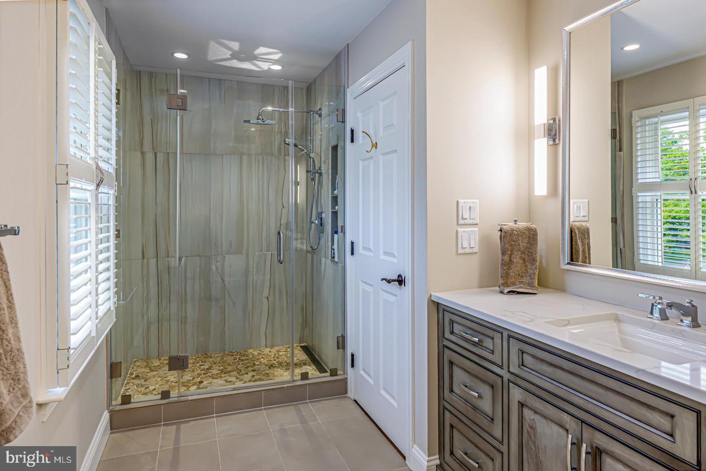 Property Photo: 222 Chestnut MD 21663