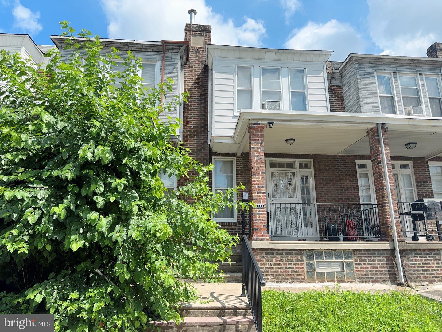 Property Photo: 7219 Rutland Street PA 19149