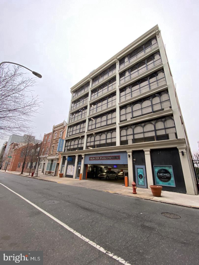 Property Photo:  231 N 2nd Street 235 229  PA 19106 
