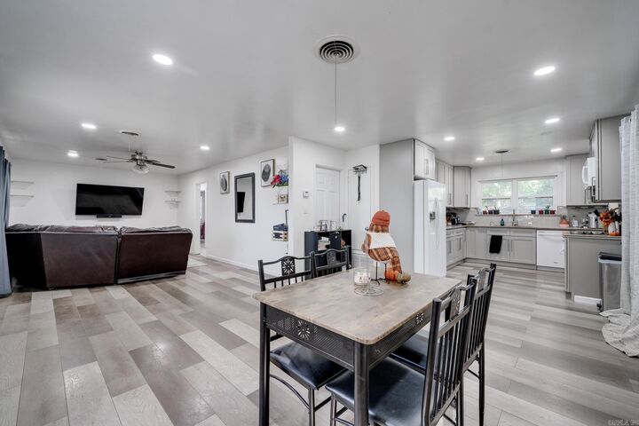 Property Photo:  4 Lieblong Road  AR 72058 