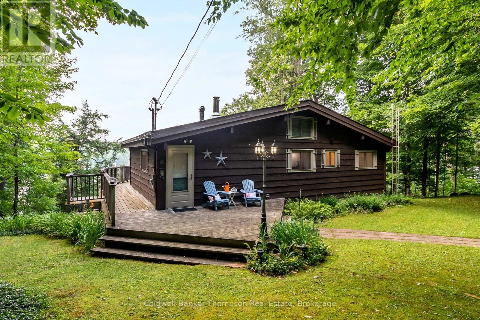 Property Photo: 310 North Drive ON P1H 2J2