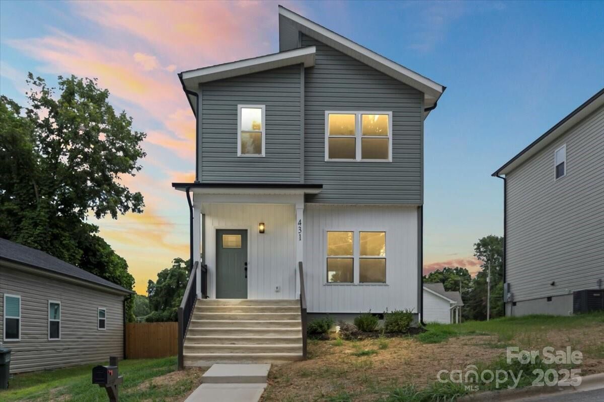 Property Photo: 431 W Norment Avenue NC 28052