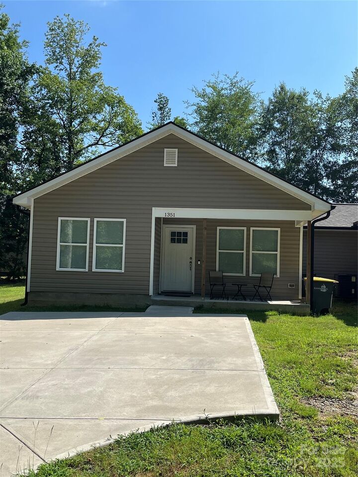 1351 Ontario Drive  Kannapolis NC 28083 photo