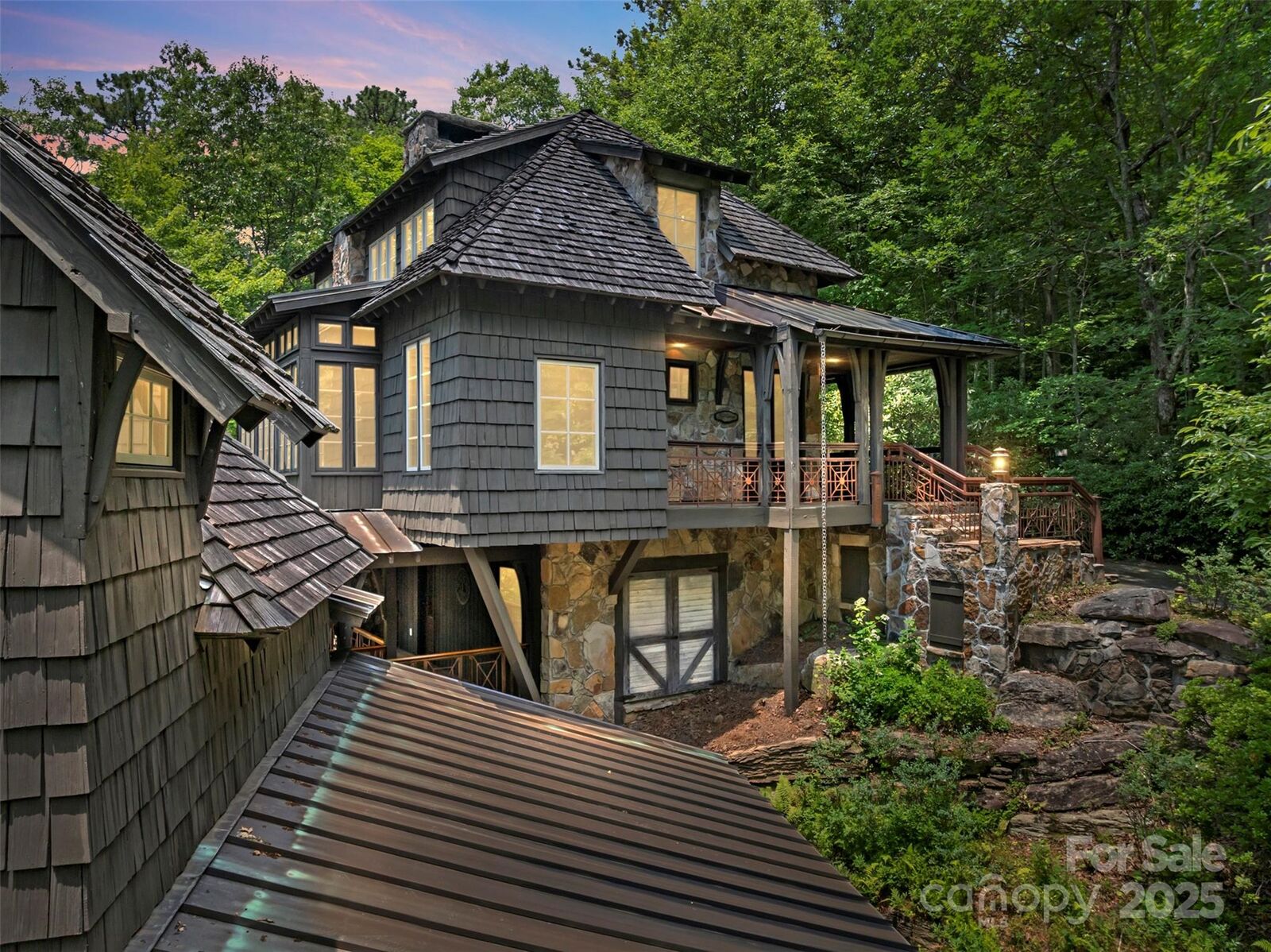 Property Photo:  130 Columbine Way  SC 29635 
