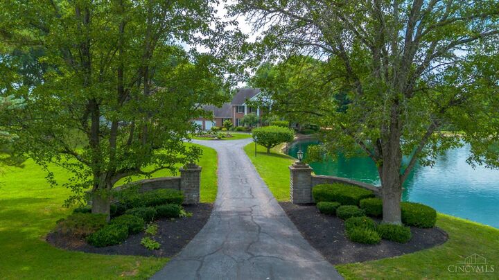 Property Photo: 921 Country Club Drive OH 45245