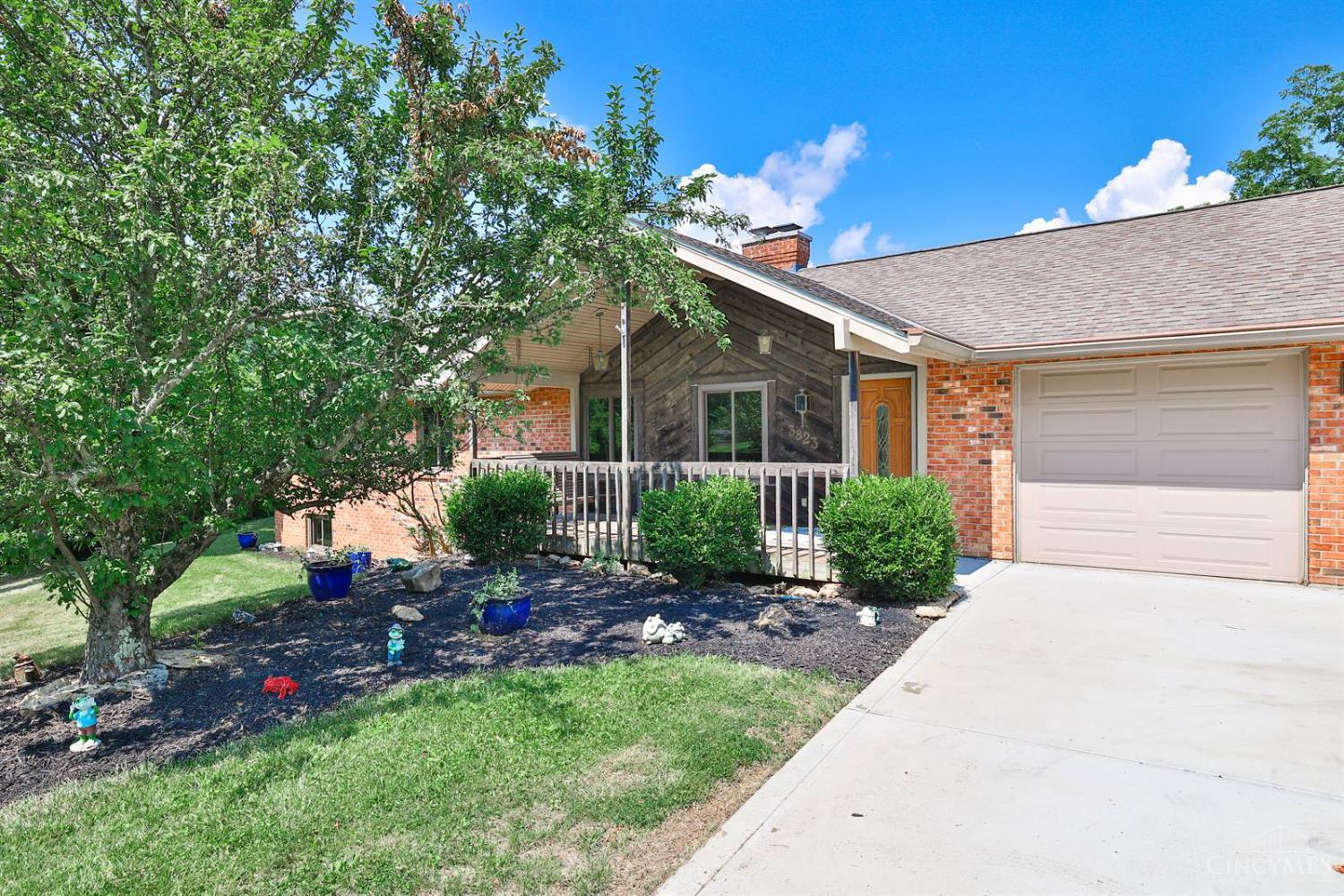 Property Photo: 3823 Springoak Drive OH 45248