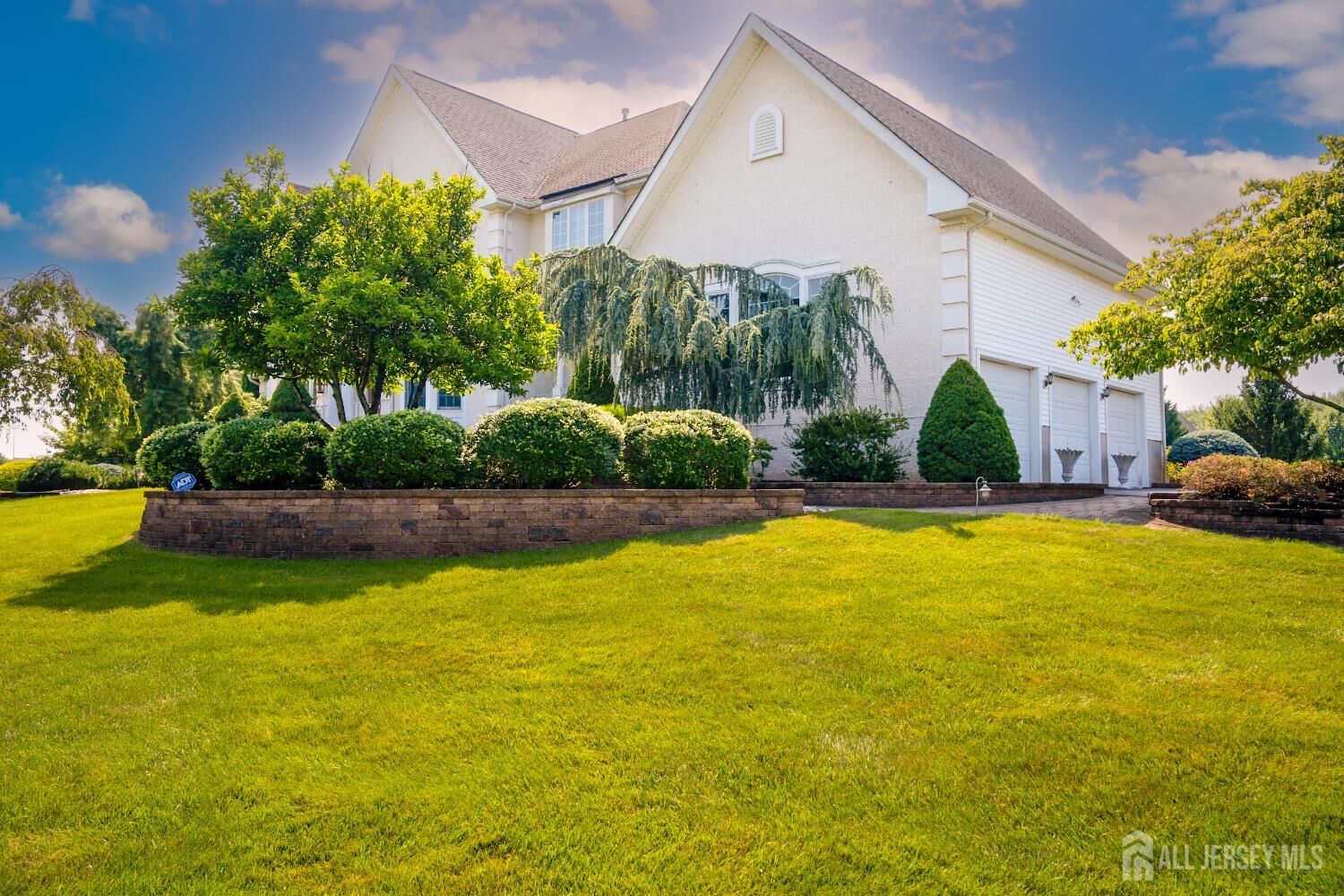 Property Photo: 19 Meadowlark Drive NJ 08536