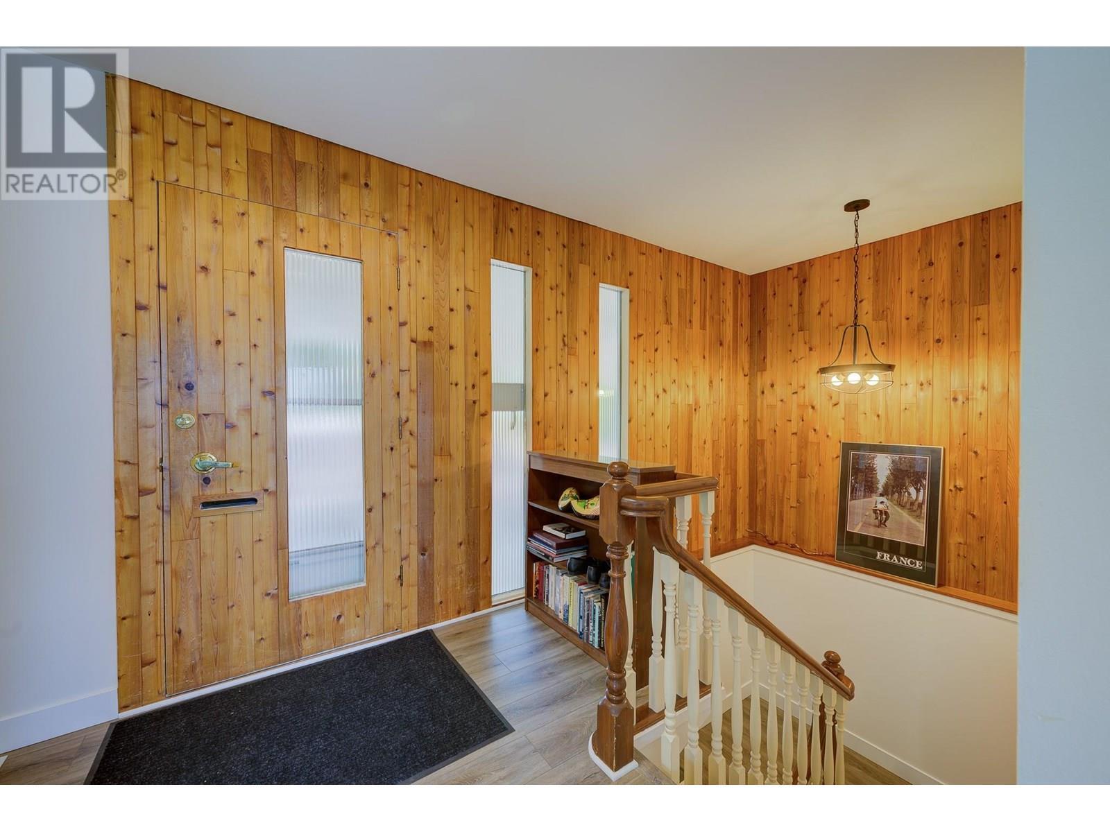 Property Photo:  192 Greenstone Drive  BC V2C 1N5 