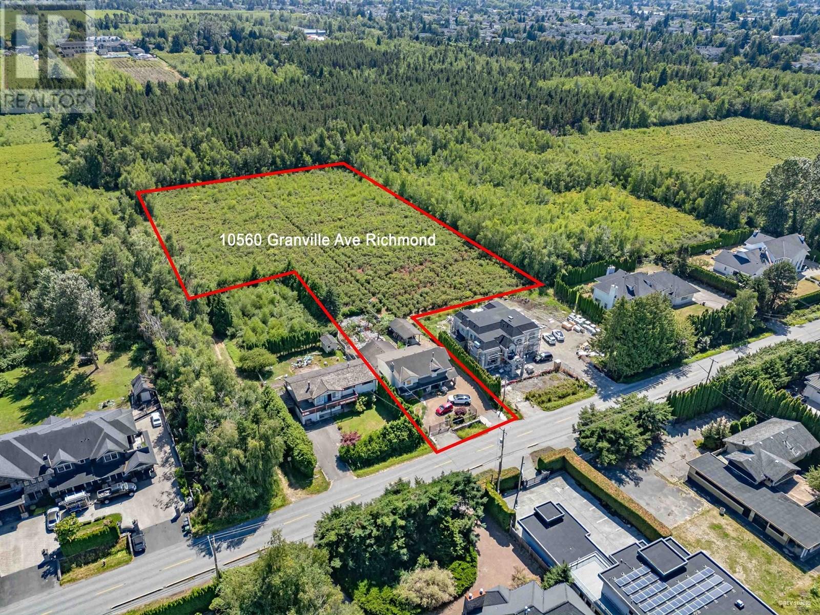 Property Photo:  10560 Granville Avenue  BC V6Y 1R4 