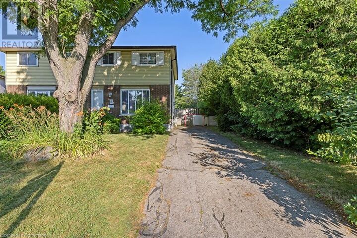 Property Photo:  8 Gerrick Court  ON L9C 6H2 