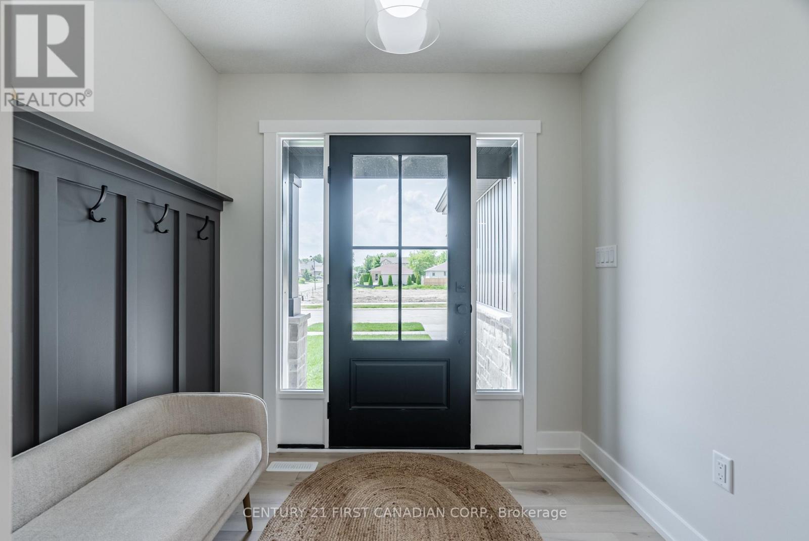 Property Photo: 656 Ketter Way ON N0N 1T0