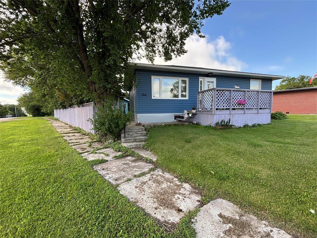 Property Photo: 202 Third Street South MB R0K 0C0