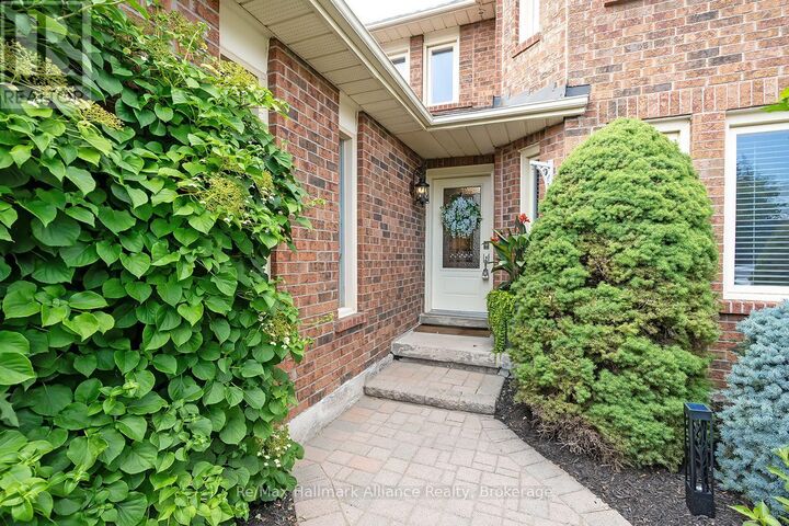Property Photo:  7172 Baywood Court  ON L5N 5N5 