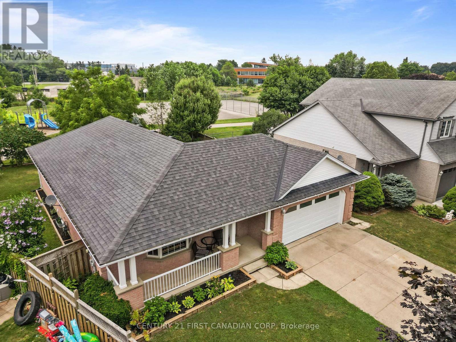 Photo de la propriété: 7 Sifton Drive ON N5R 6C6