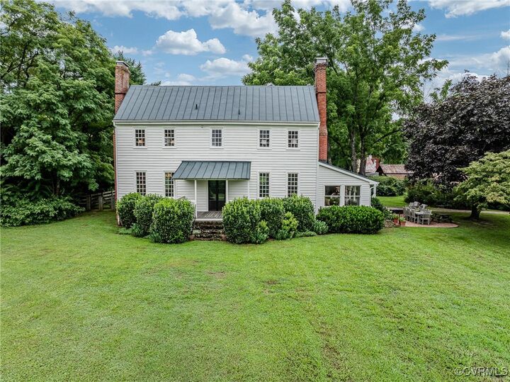 Property Photo: 23390 Mt Cloud Road VA 22427