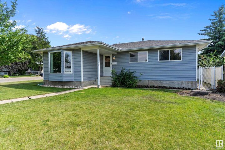 Property Photo: 836 Knottwood Road NW AB T6K 2V2