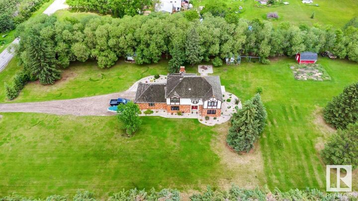 Property Photo:  22112 Twp Road 531  AB T8E 2E3 