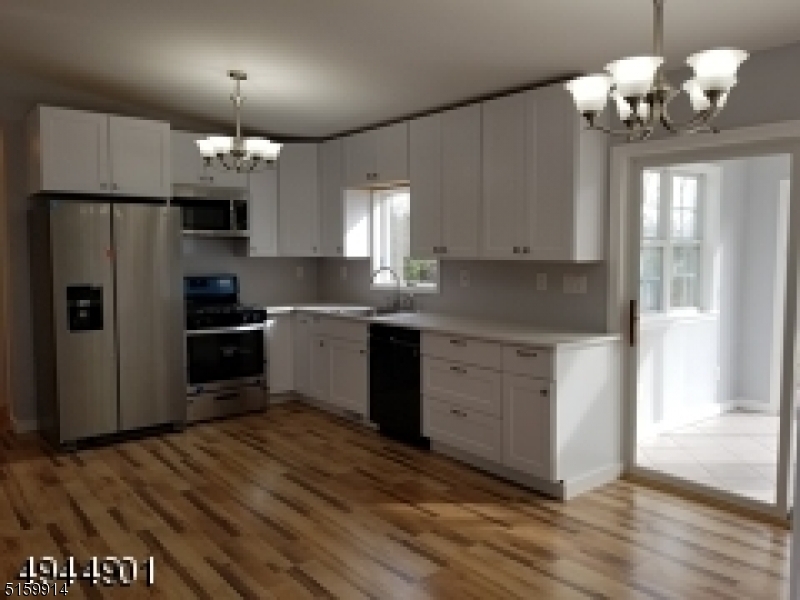 Property Photo: 107 Everitts Rd NJ 08551