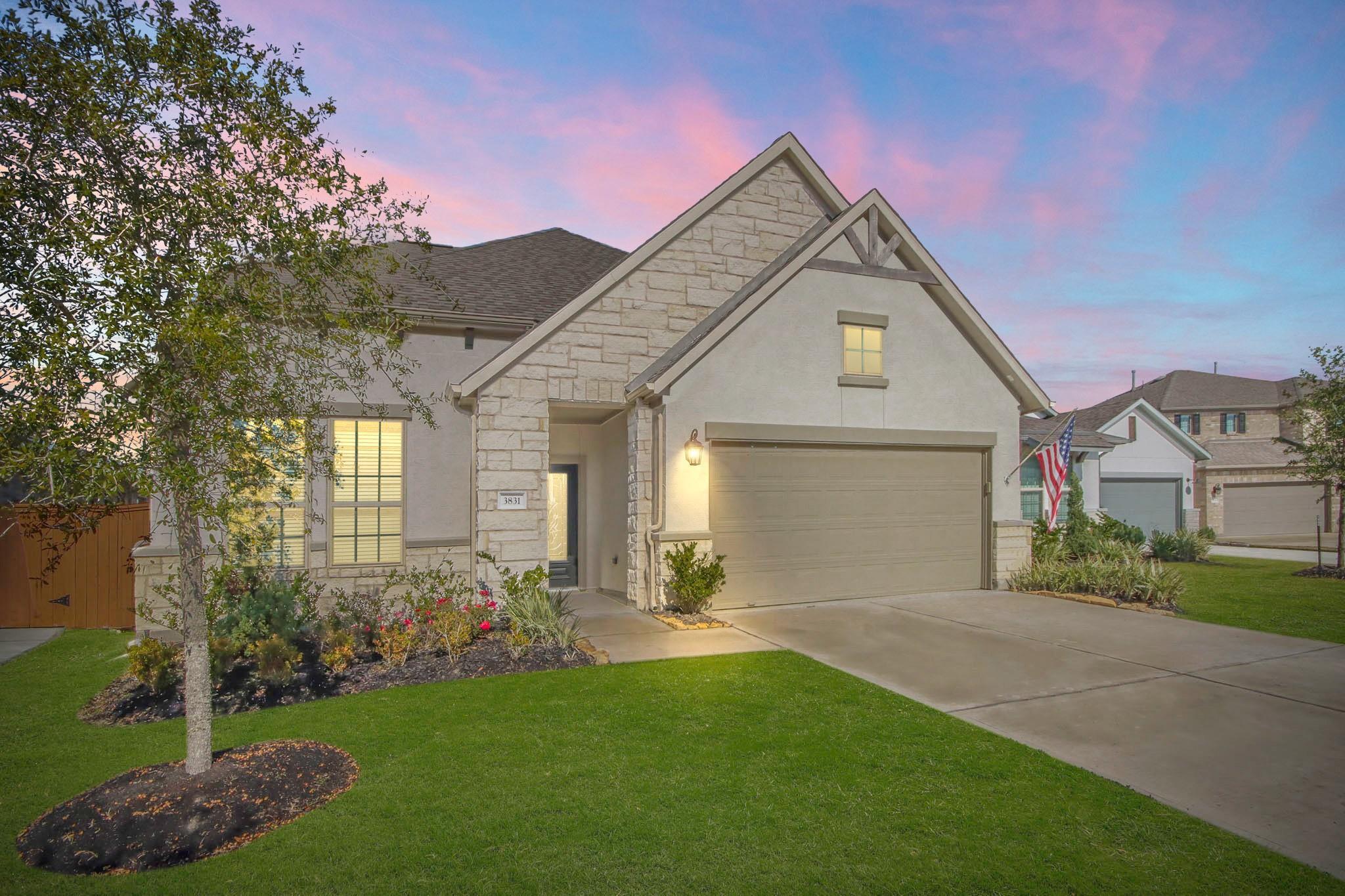 Property Photo: 3831 Robinson Bend Drive TX 77386