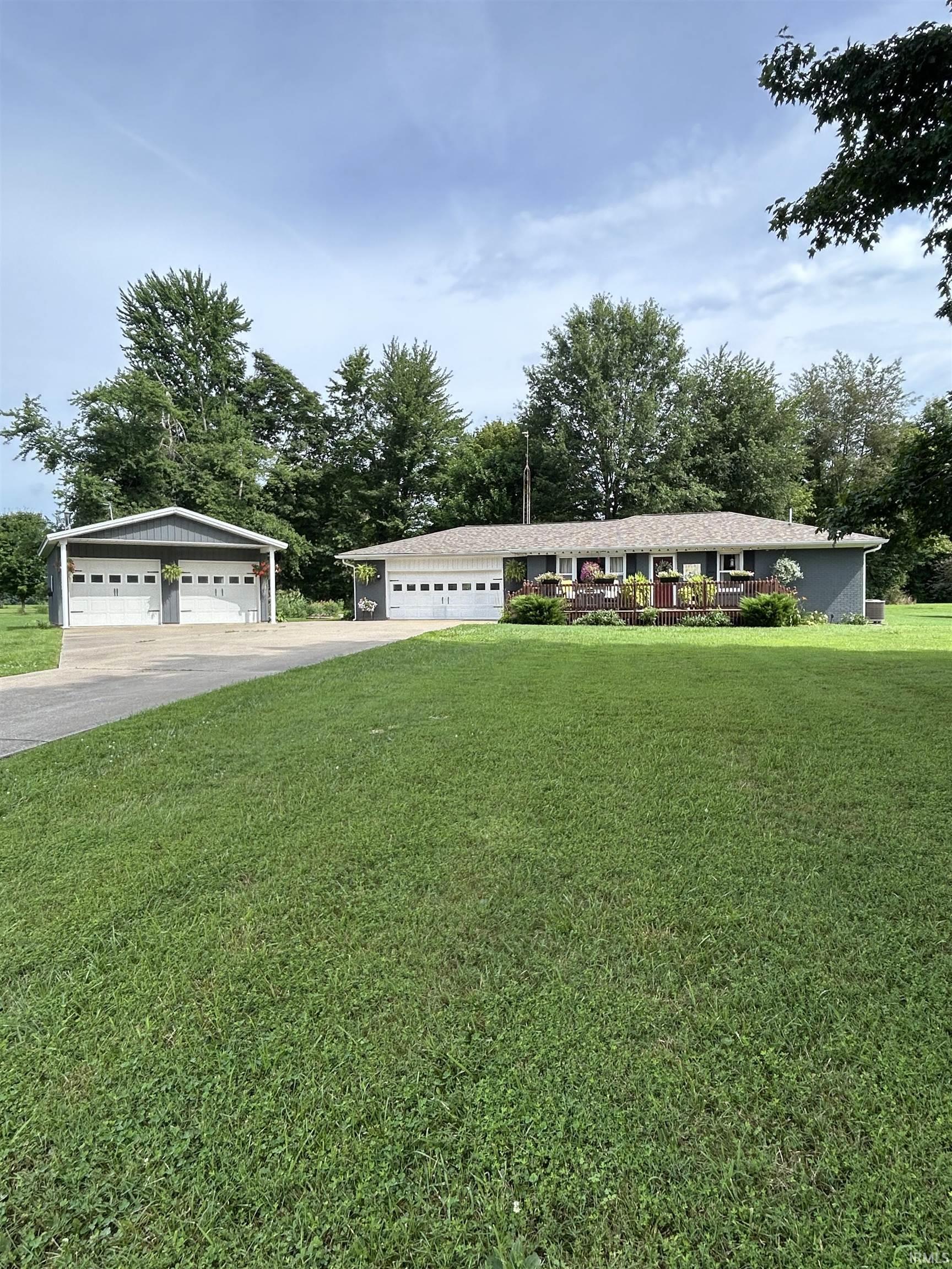 Property Photo: 1454 W County Road 125 S IN 47567