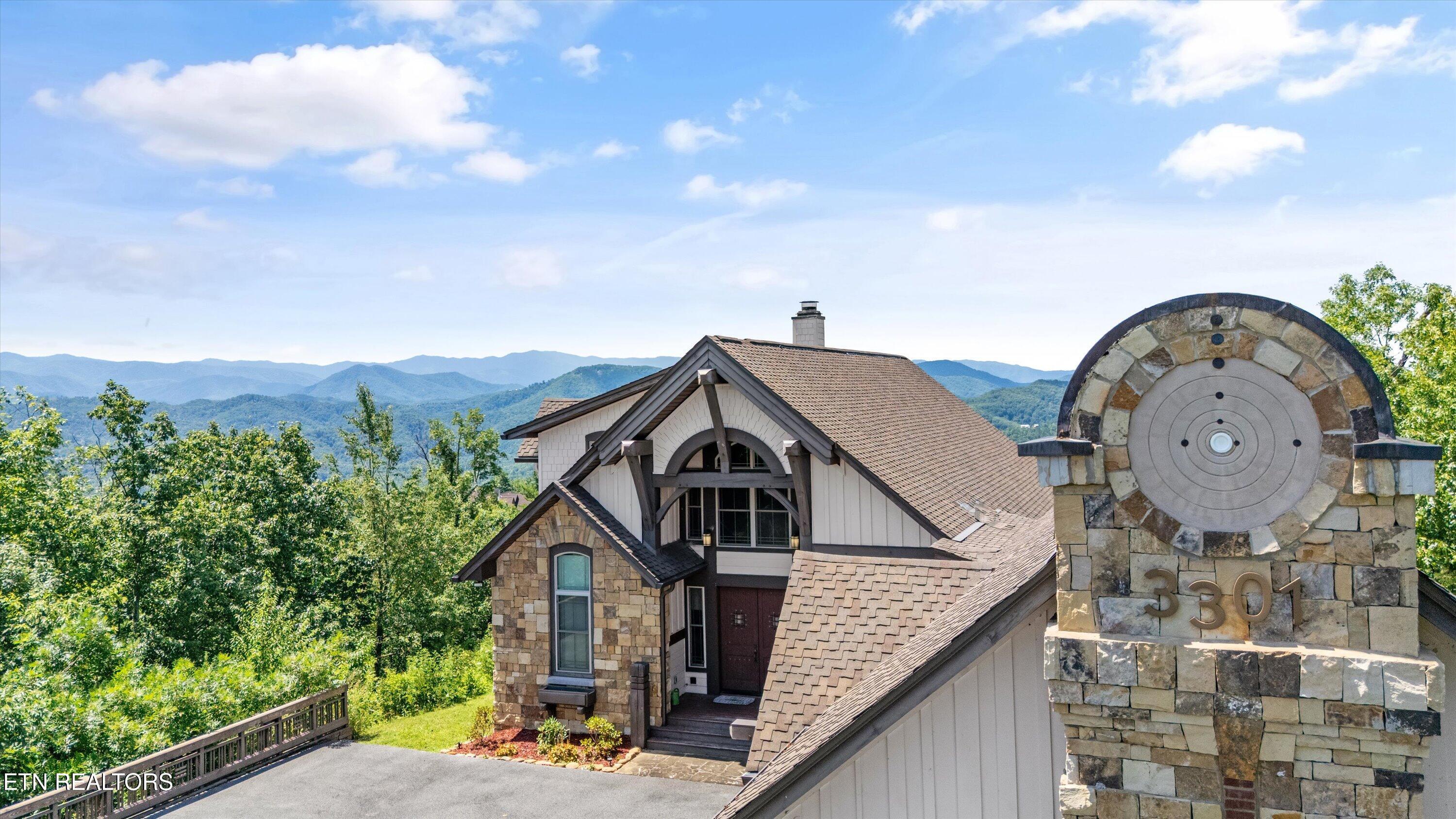 Property Photo: 3301 Summit Trails Drive TN 37862