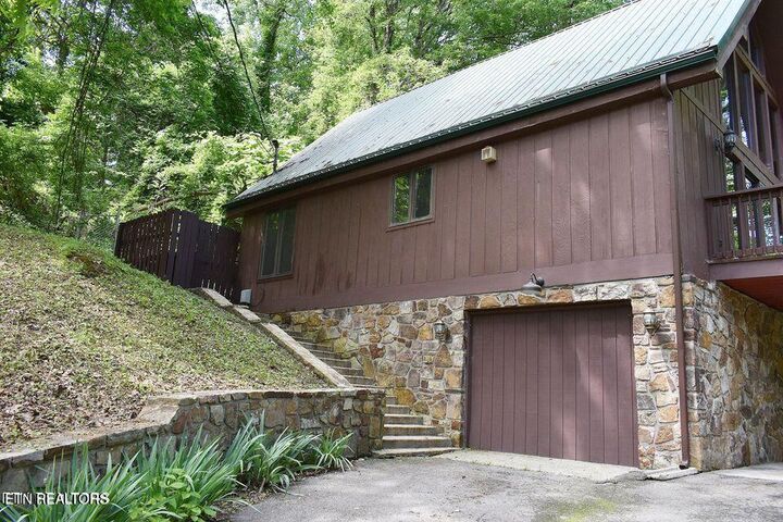 Property Photo: 515 Englewood Rd KY 40965