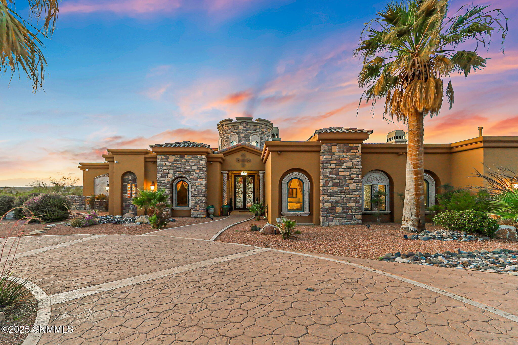 Property Photo: 6215 Lazo Del Norte NM 88011