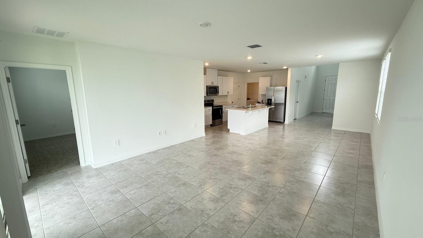 Property Photo: 3213 Viceroy Court FL 34759