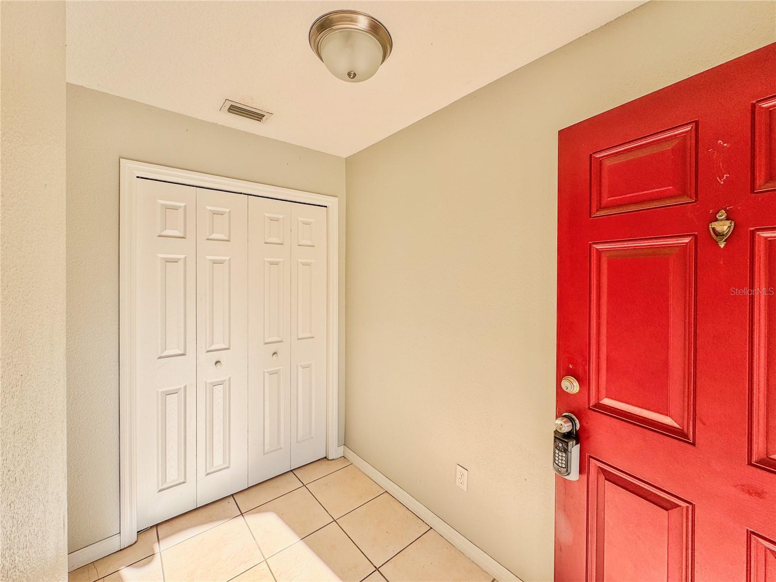 Property Photo:  2756 Club Cortile Circle  FL 34746 