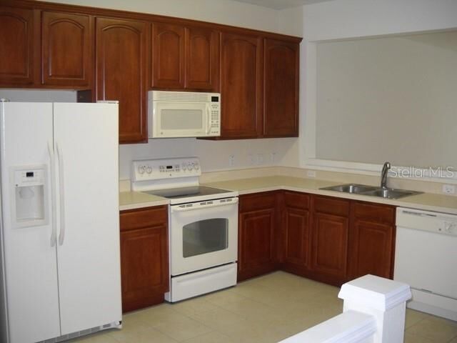 Property Photo: 1160 Peralta Court FL 32771