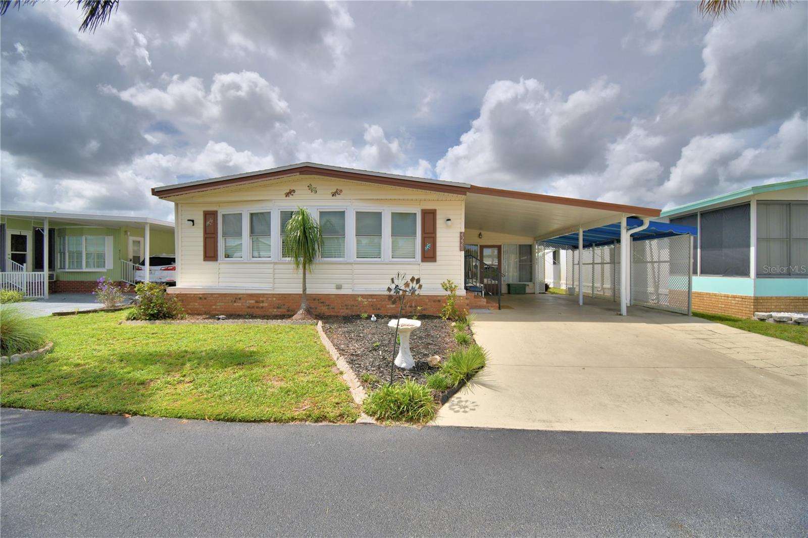 Property Photo:  4220 Cedarwood Street  FL 33880 