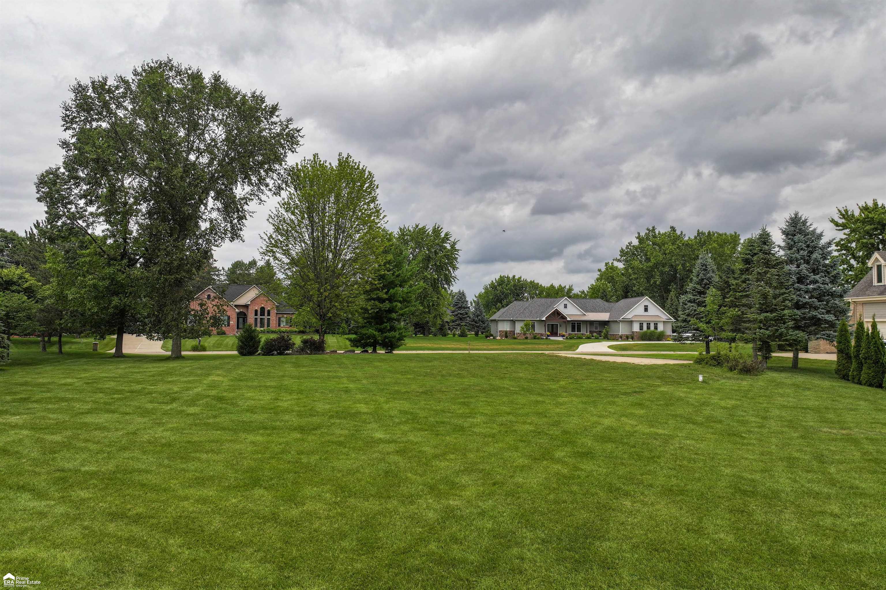 Property Photo:  4299 Lake Farms Court  MI 48451 