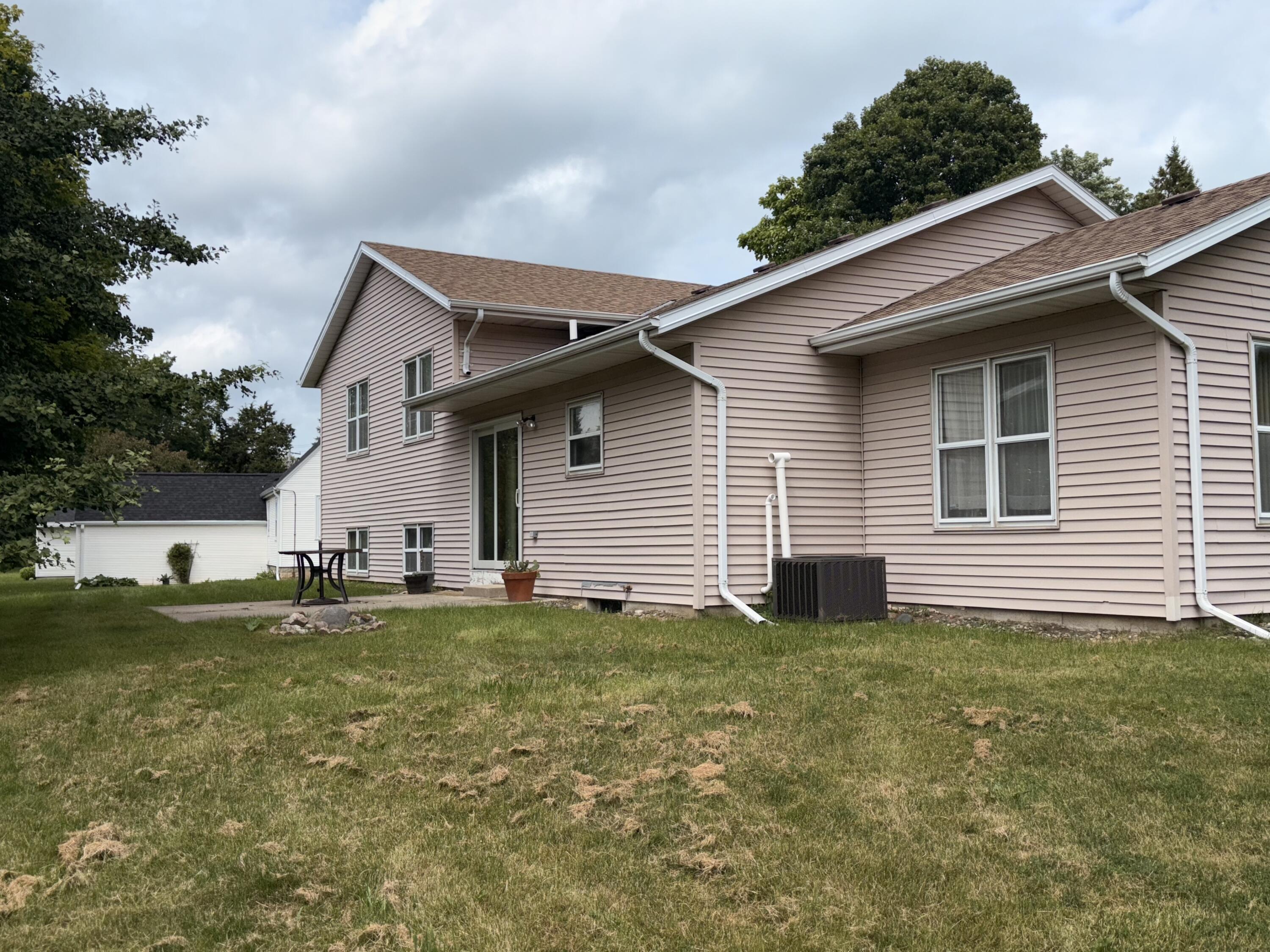 Property Photo: 9371 S Chicago Rd WI 53154