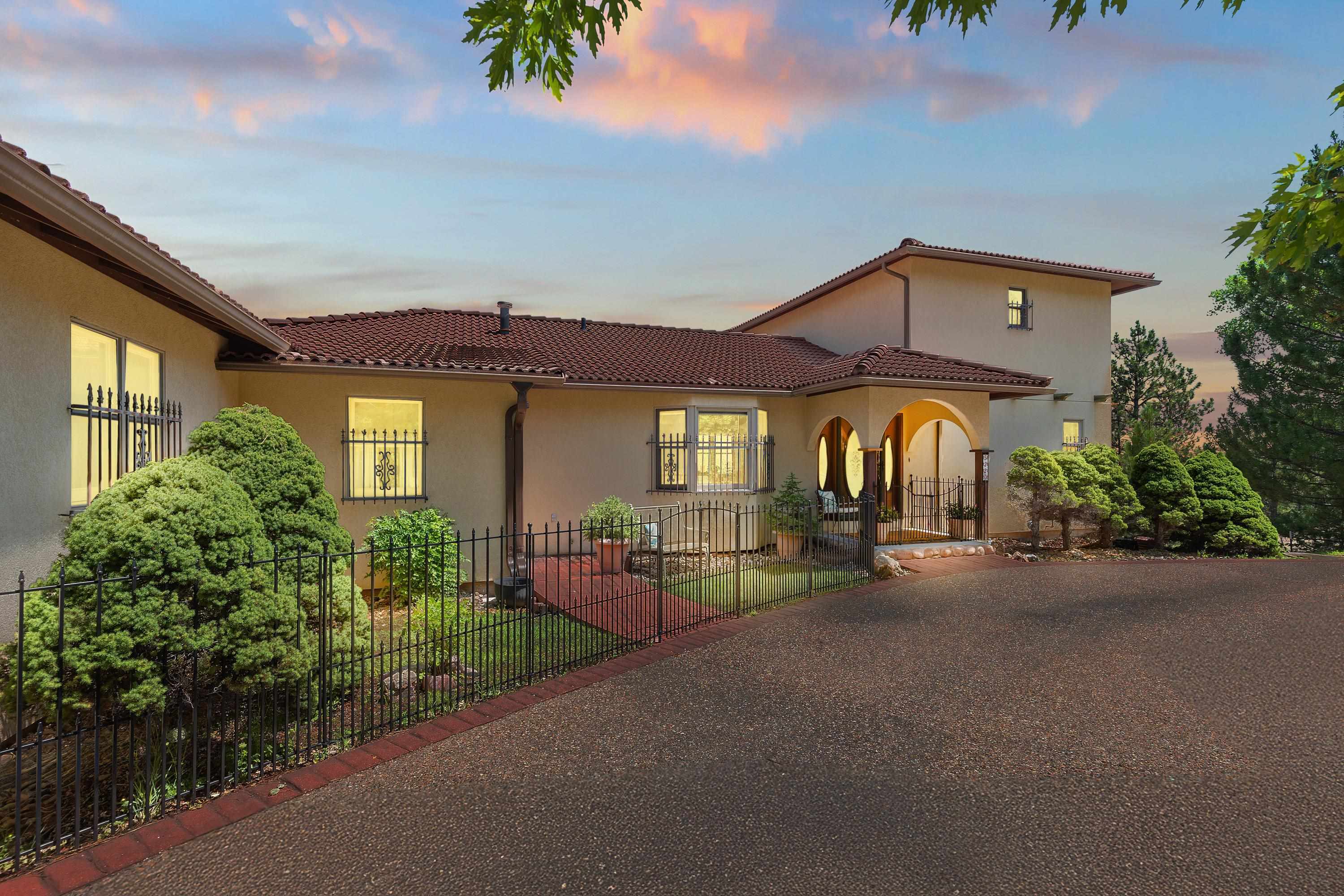 Property Photo: 5220 Pinedale Circle SD 57702