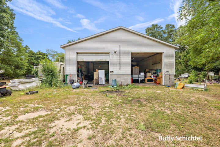 Property Photo: 5230 E Apple Avenue MI 49442