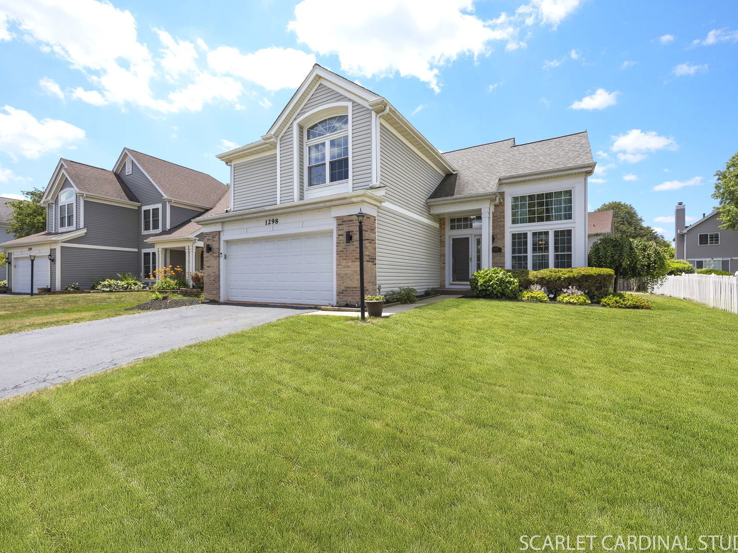 Property Photo:  1298 Dunbarton Drive  IL 60502 