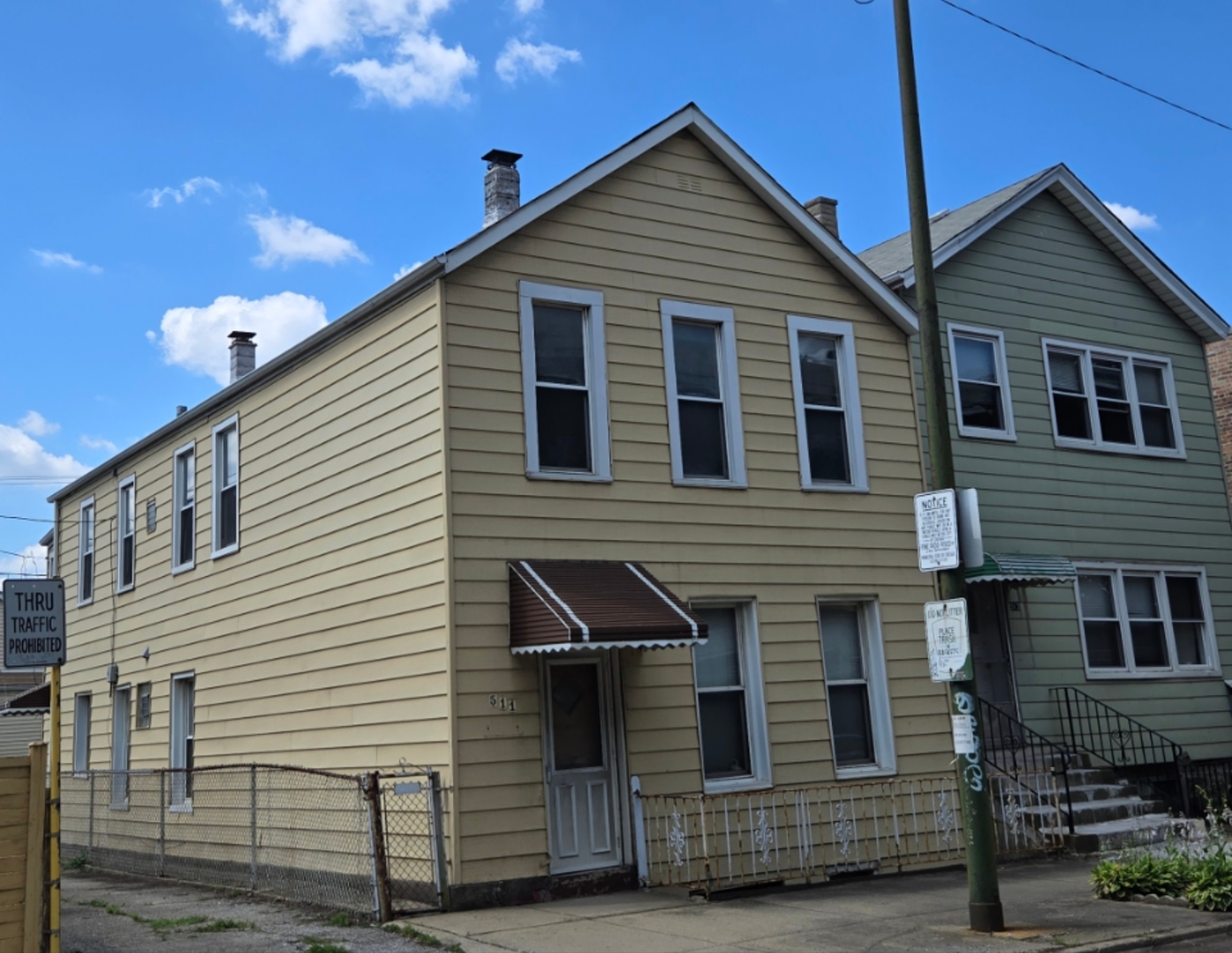 Property Photo: 511 W 25th Place IL 60616
