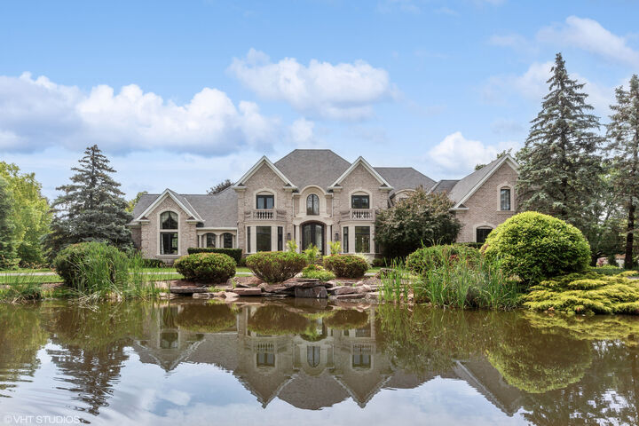 5N195 Dover Hill Road  St. Charles IL 60175 photo