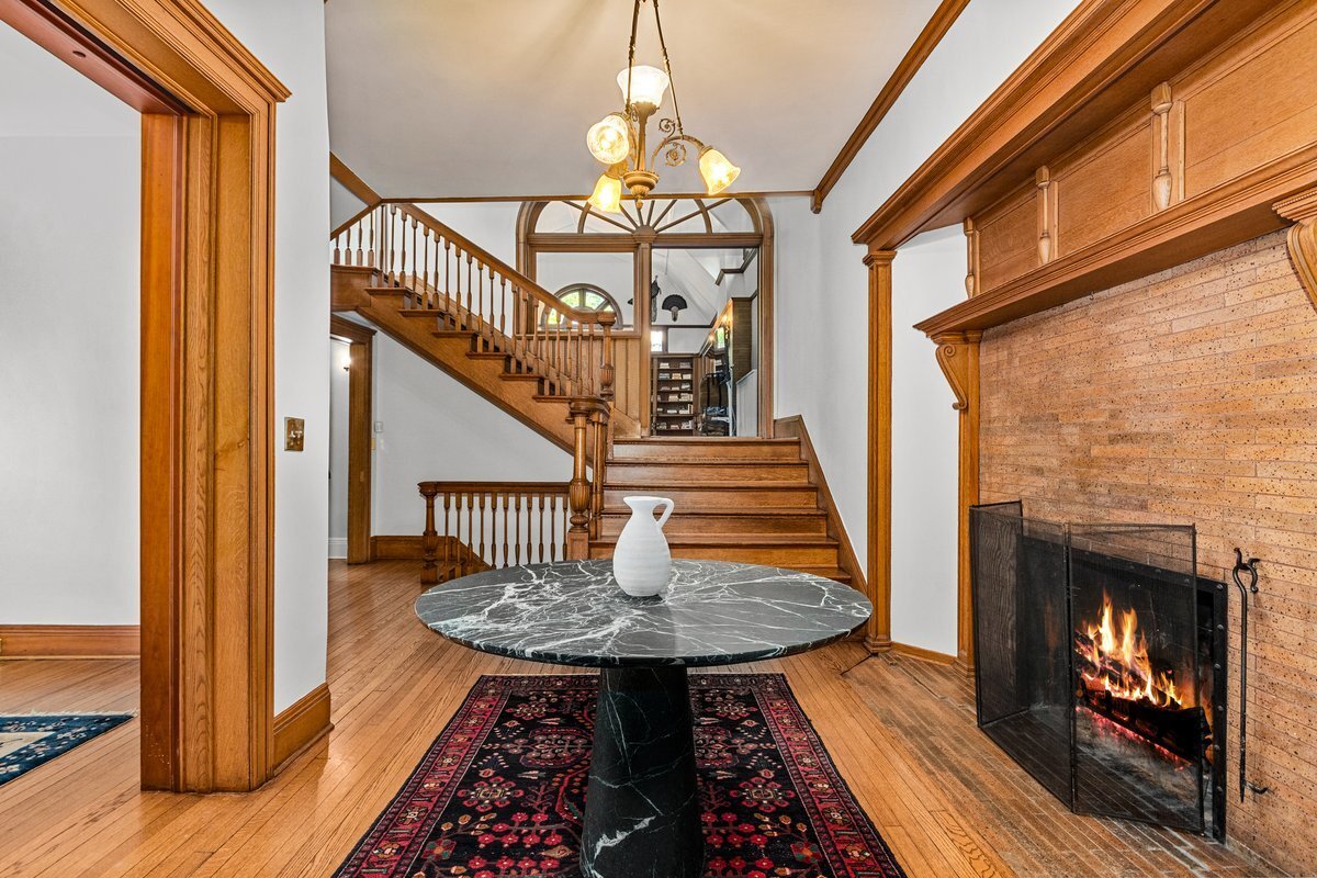 Property Photo:  225 Hamilton Street  IL 60202 