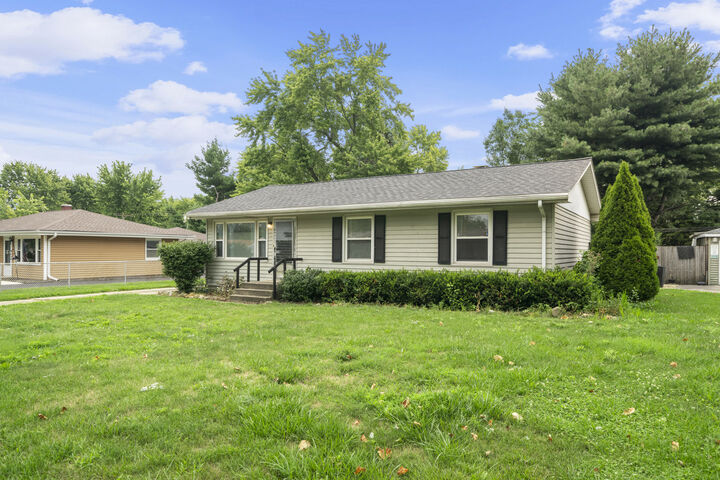 Property Photo: 1922 Kevin Drive IL 60538