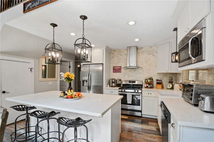 Property Photo:  322 Lytle Lane  CA 92358 