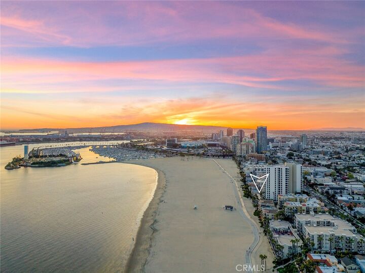 Property Photo:  1310 E Ocean Boulevard Boulevard 1402  CA 90802 