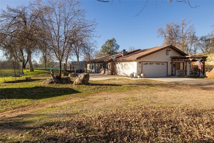 Property Photo: 36820 Mudge Ranch Road CA 93614