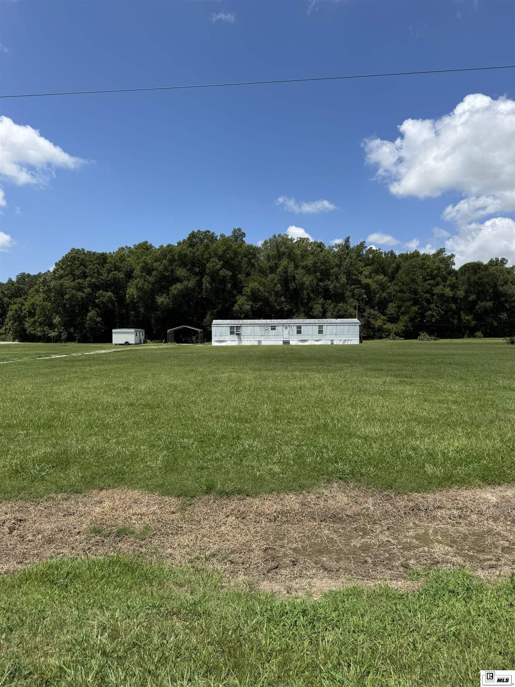 Property Photo: 160 Carol Lane LA 71269
