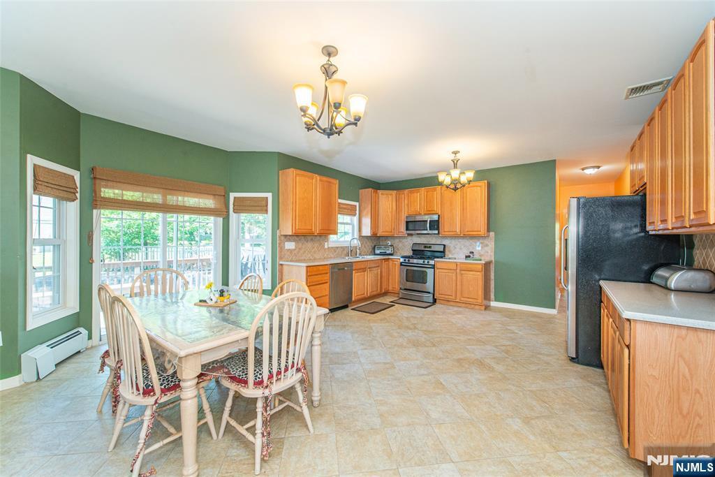 Property Photo:  2 Iron Hill  NJ 07480 