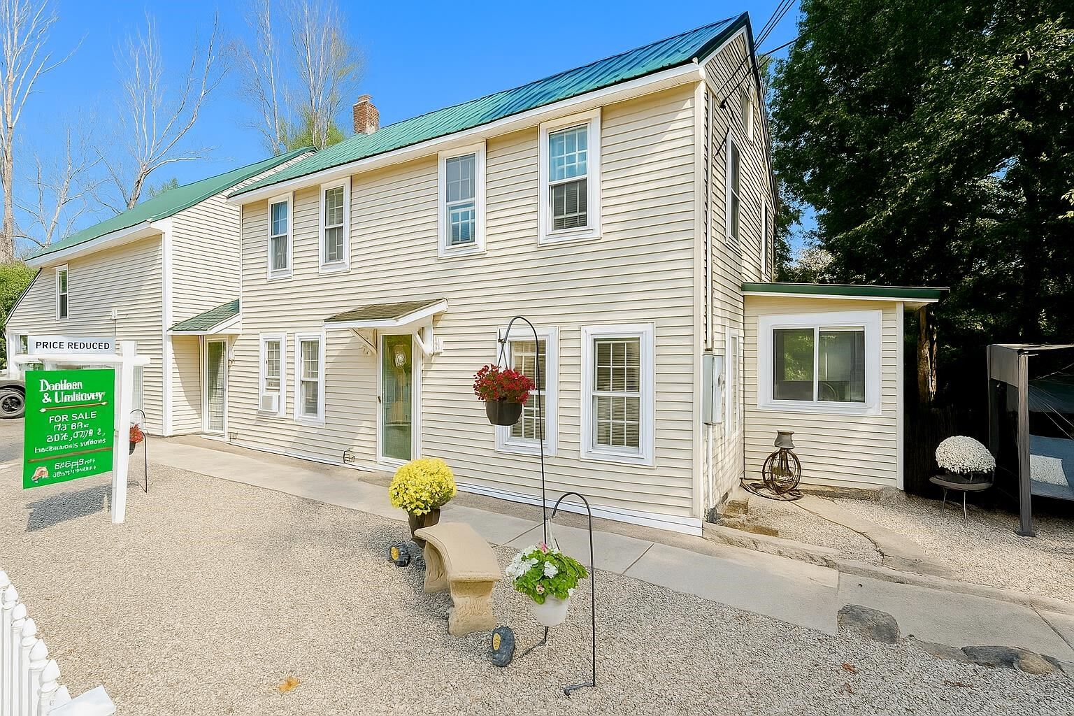 Property Photo: 599 Stockbridge Road NH 03809