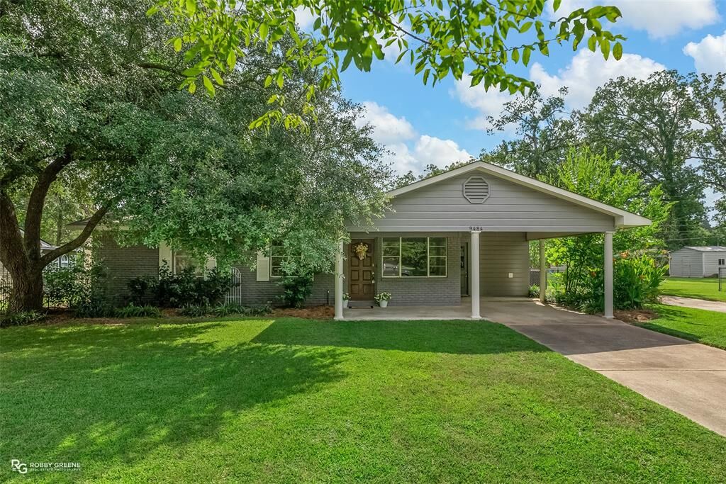 Property Photo: 9484 Kroetz Drive LA 71118