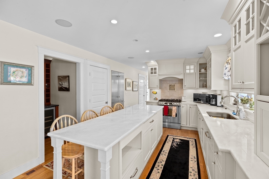 Property Photo: 33 Oceanside Dr MA 02066