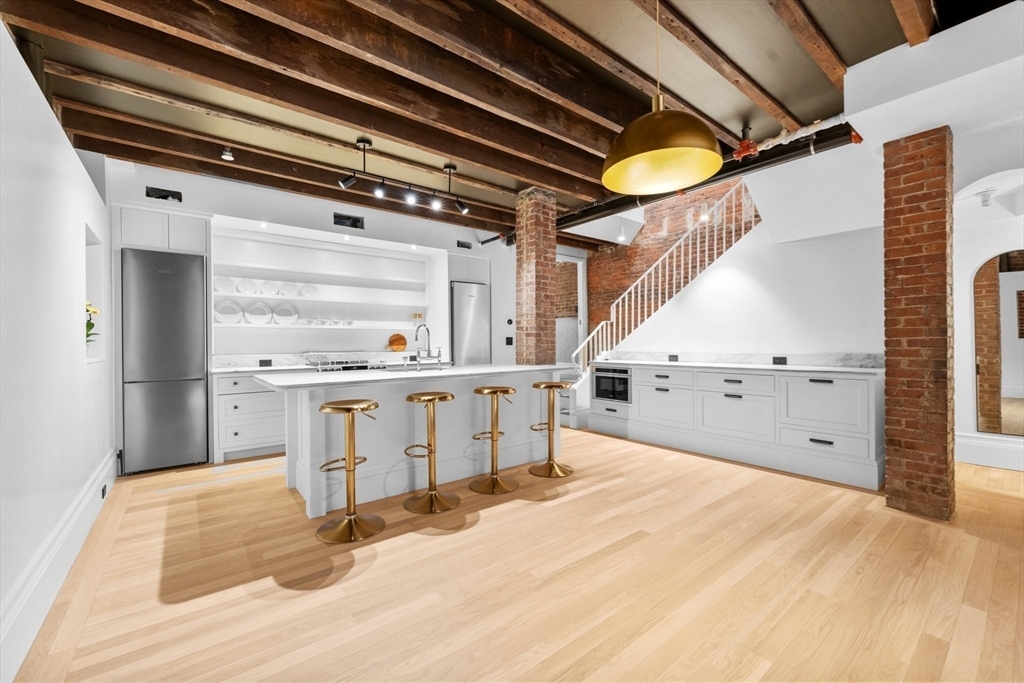Property Photo: 320 Tappan Street 4 MA 02445